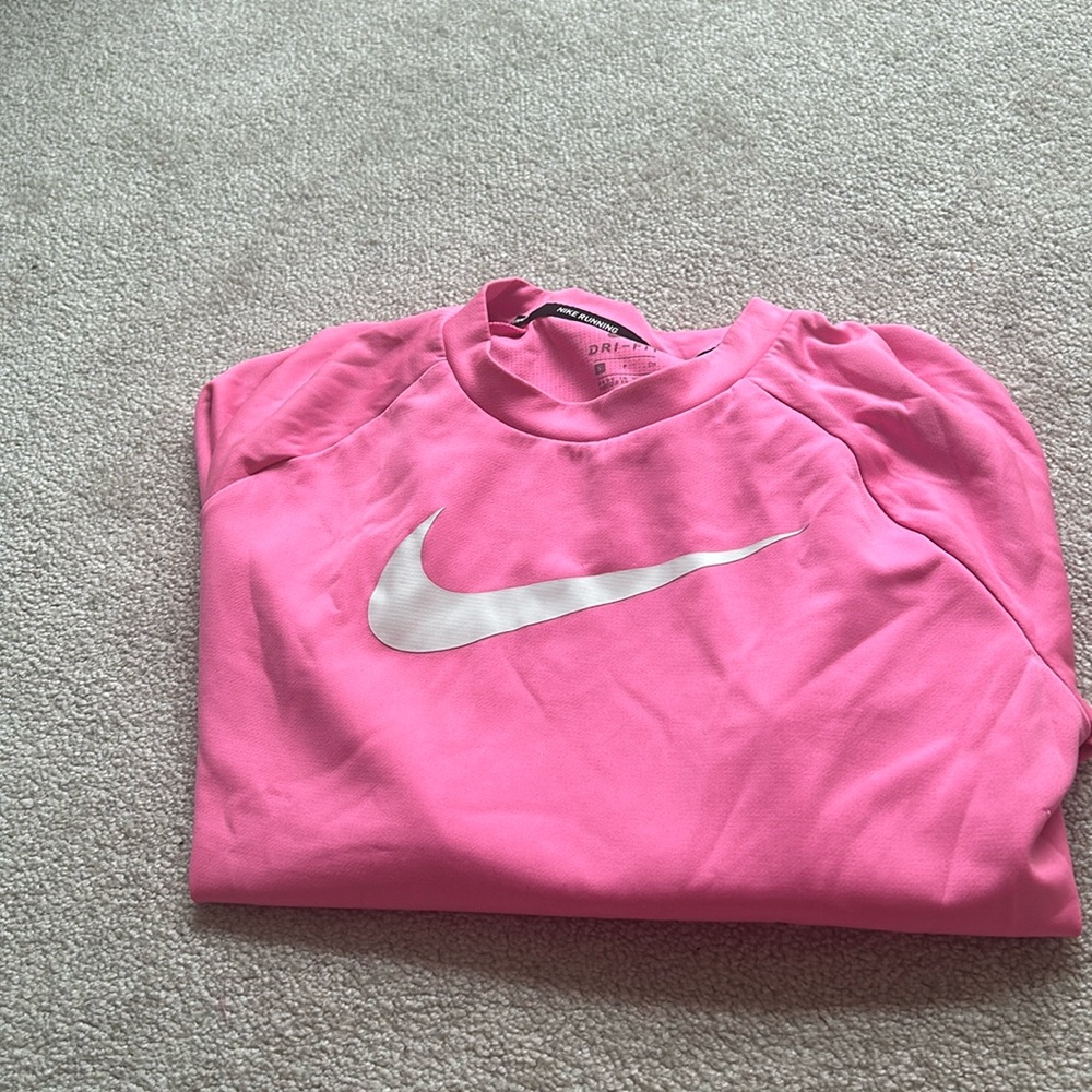 womens nike running top